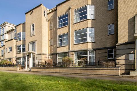 2 bedroom apartment for sale, Petersfield Mansions, Cambridge