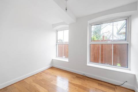 2 bedroom flat for sale, Brownlow Road, Harlesden, London, NW10