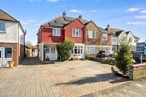 4 bedroom semi-detached house for sale, Kent Avenue, Maidstone, ME15