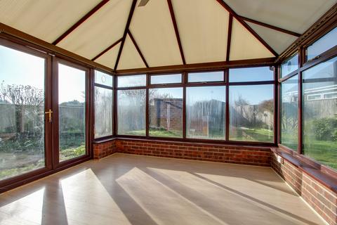 4 bedroom detached bungalow for sale, Goodens Lane, Newton-In-The-Isle, PE13