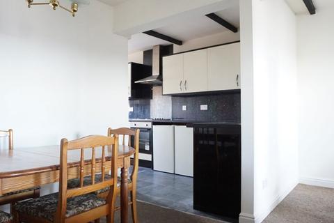 1 bedroom flat to rent, 31 Lister Court, High Street, Hull, HU1 1NH