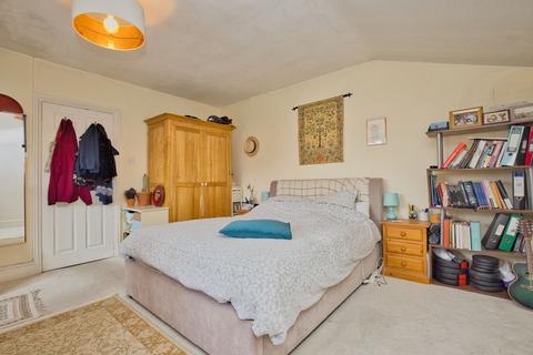 2 bedroom flat for sale, Trinity Road, Folkestone, CT20