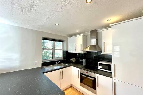 1 bedroom maisonette to rent, Englefield Close, Englefield Green, Egham, Surrey, TW20