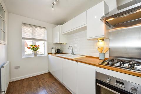 37 Adams Road, Picket Piece, Andover, SP11 6UY