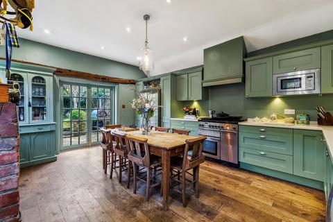 4 bedroom semi-detached house for sale, Pankridge Street, Crondall, Farnham, Hampshire, GU10