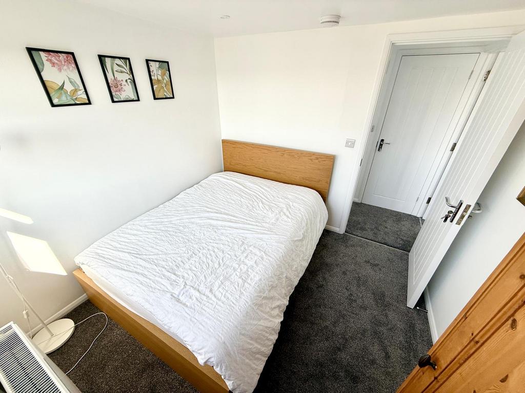 Room 4