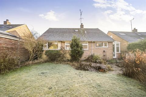 3 bedroom detached house for sale, Manor Close, Urchfont