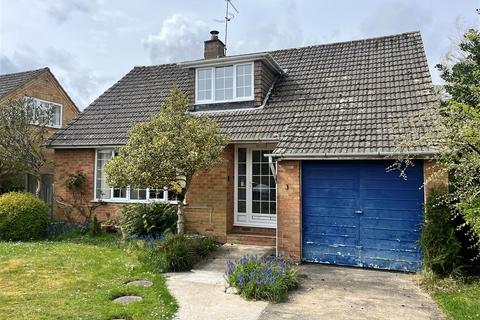 undefined, Manor Close, Urchfont