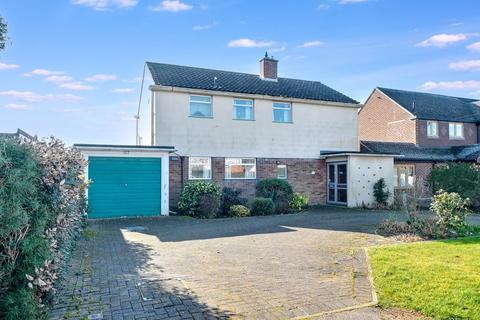 3 bedroom detached house for sale, Galleywood Road, Chelmsford CM2