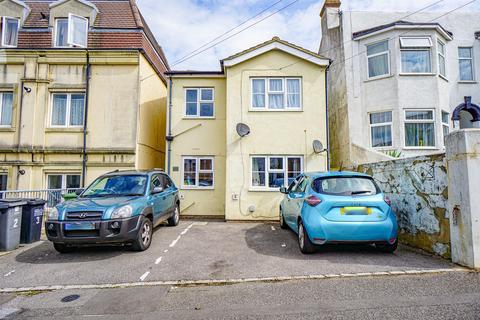 3 bedroom flat for sale, Alfred Road, Hastings