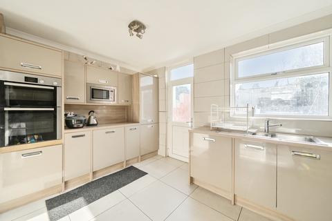 3 bedroom terraced house for sale, Southmead Road, Bristol BS10