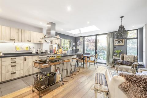 3 bedroom end of terrace house for sale, Beechcroft Road, East Sheen, SW14