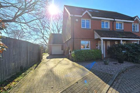 4 bedroom semi-detached house for sale, Lowbury Gardens, Newbury RG20