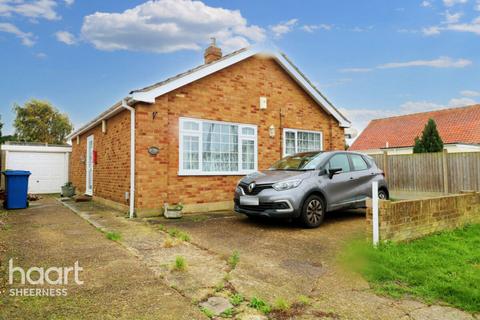 2 bedroom bungalow for sale, Glenwood Drive, Sheppey