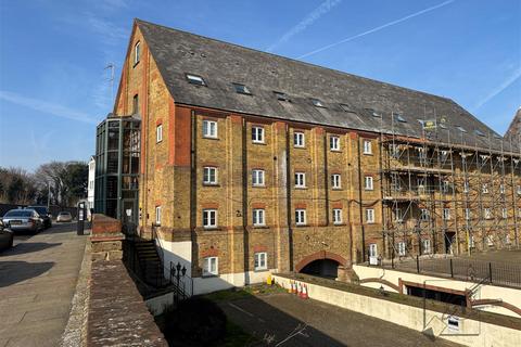 1 bedroom apartment for sale, The Maltings, Clifton Road