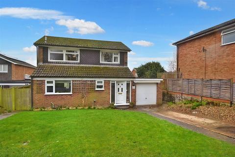 4 bedroom detached house for sale, Forster Close, Aylsham