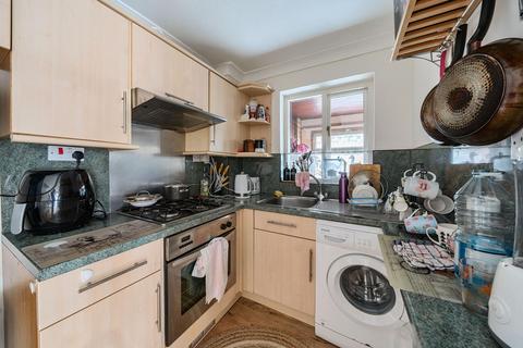 2 bedroom cluster house for sale, Winnington Close, Rectory Farm, Northampton, NN3