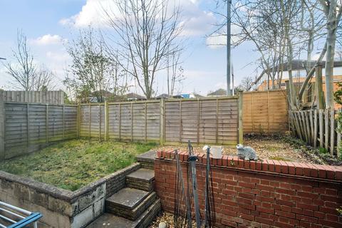 26 Winnington Close, Northampton, NN3 5JN