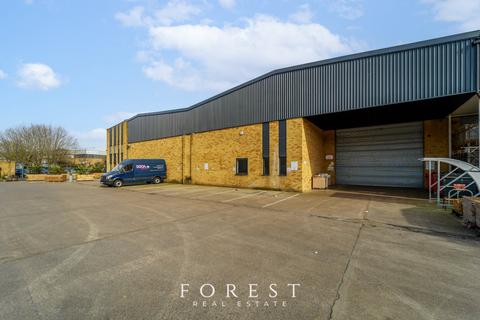 Industrial unit to rent, 2 Cumberland Avenue, Park Royal, NW10 7QL