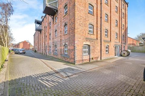 1 bedroom flat for sale, The Malt House, Cairns Close, Lichfield