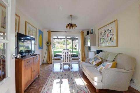 4 bedroom detached house for sale, Warnham Gardens, Bexhill-On-Sea