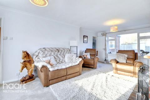 3 bedroom end of terrace house for sale, Meadoway, Steeple Claydon