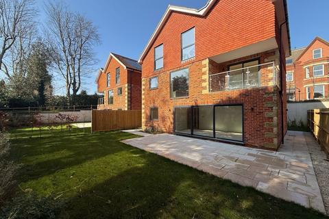 6 bedroom detached house for sale, Craigmore Hall, Crowborough Hill, Crowborough