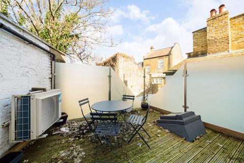 undefined, Dawes Road, Fulham, London