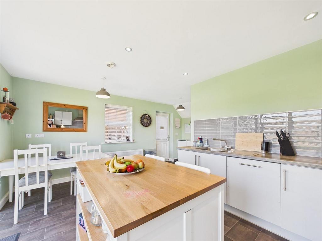 Kitchen / Diner