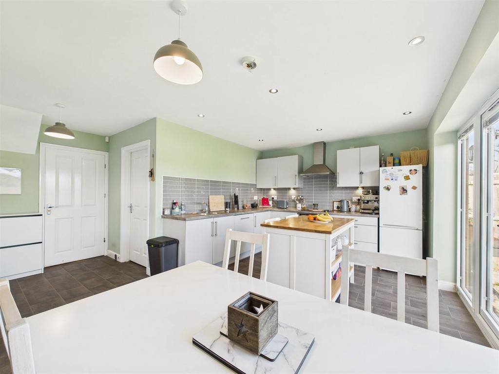 Kitchen / Diner