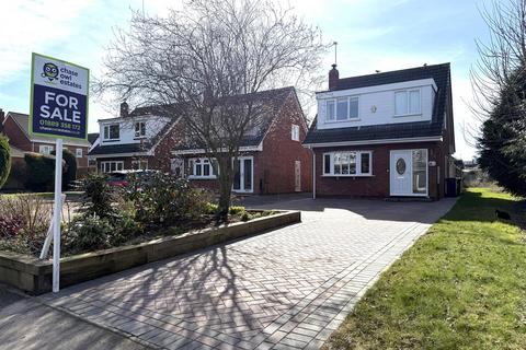 3 bedroom detached house for sale, Owens Close, Rugeley