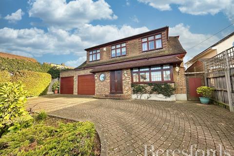 4 bedroom detached house for sale, Sylvan Avenue, Hornchurch, RM11