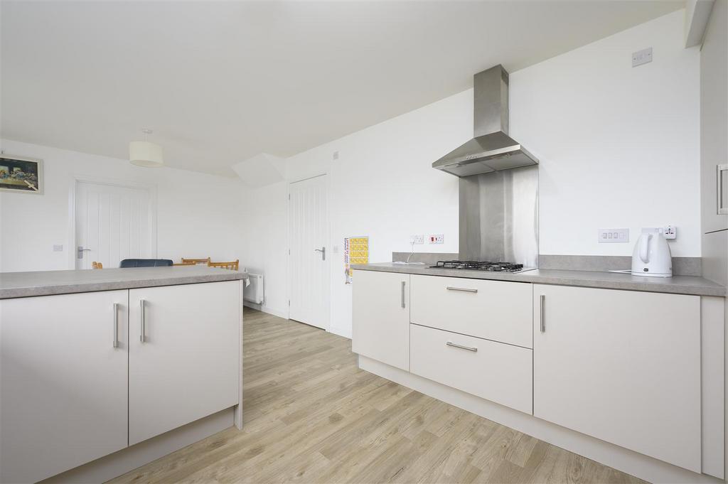 24 Jenny Mc Callum Way 018.jpg