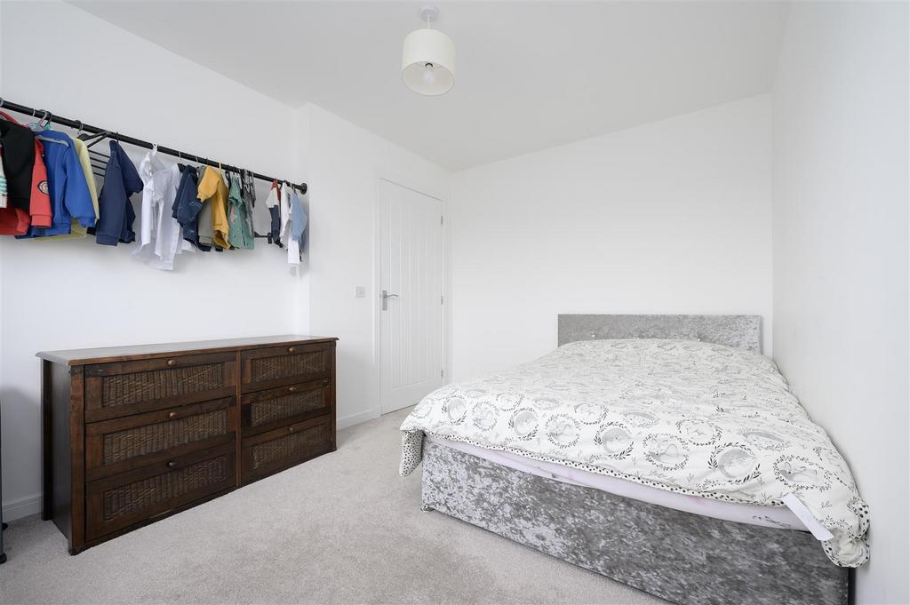 24 Jenny Mc Callum Way 027.jpg