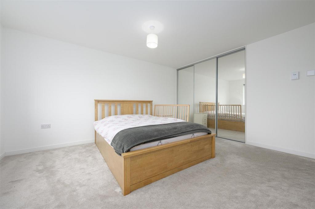 24 Jenny Mc Callum Way 041.jpg