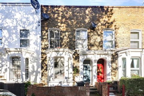 2 bedroom flat for sale, Clifden Road, Hackney, London, E5