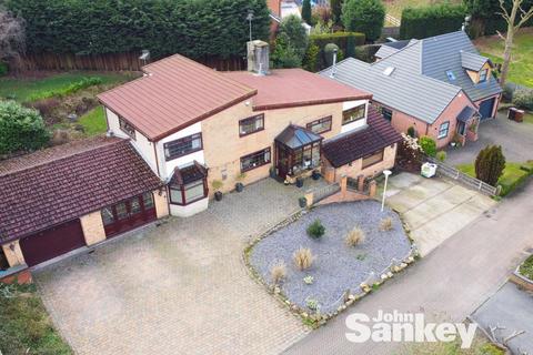 4 bedroom detached house for sale, Egerton Close, Mansfield, NG18