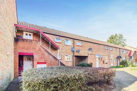 8 Aire Walk, Bedford, MK41 7XU