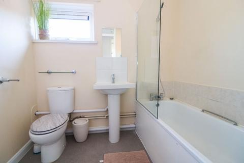 8 Aire Walk, Bedford, MK41 7XU