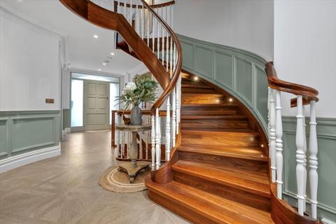 undefined, West End Lane, Esher, Surrey, KT10