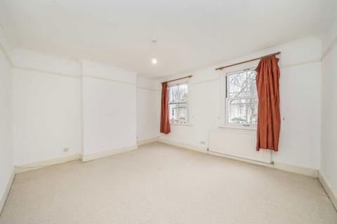 3 bedroom end of terrace house for sale, Fulwell Road, Teddington TW11