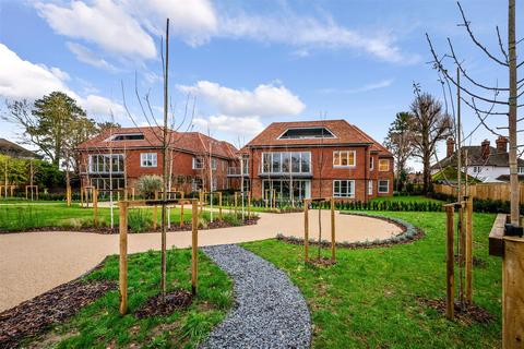 2 bedroom apartment for sale, Furze Hill, Kingswood, Tadworth