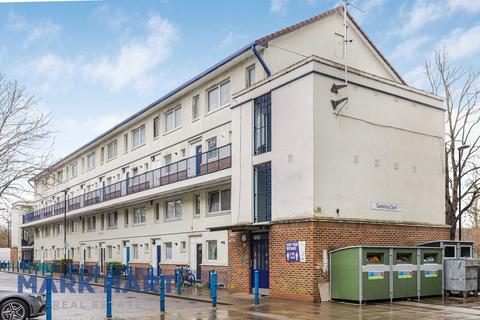 3 bedroom flat for sale, Abinger Grove, London SE8