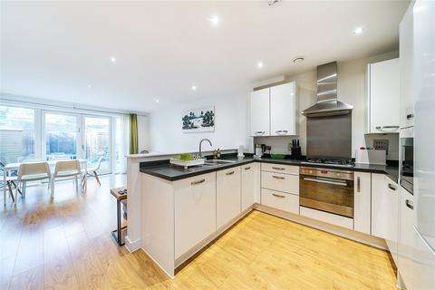 3 bedroom terraced house for sale, Notley Street, Camberwell, London