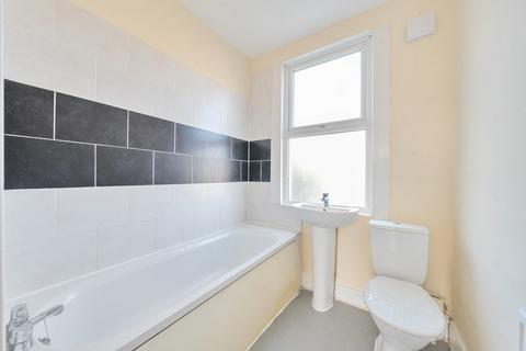 189 Bensham Lane, Thornton Heath, CR7 7EW