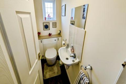 20 Hampden Close, Yate, Bristol, BS37 5UW