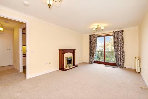 1 bedroom retirement property for sale, Argyle Court, St Andrews, KY16