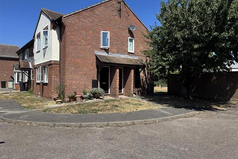 14 Hermes Drive, Burnham-on-crouch, CM0 8SW