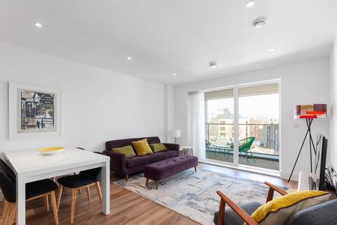 2 bedroom flat for sale, Greenside Road, Shepherd's Bush W12