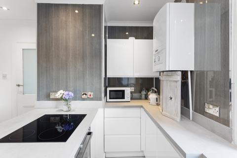 21h Melbourne Place, North Berwick, EH39 4JR